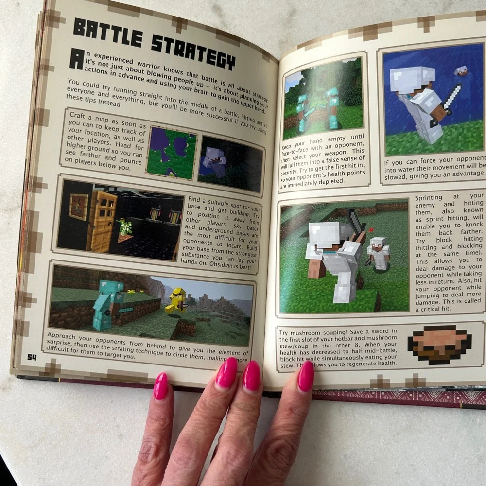 Scholastic Minecraft Combat Handbook - Maroon and Gold